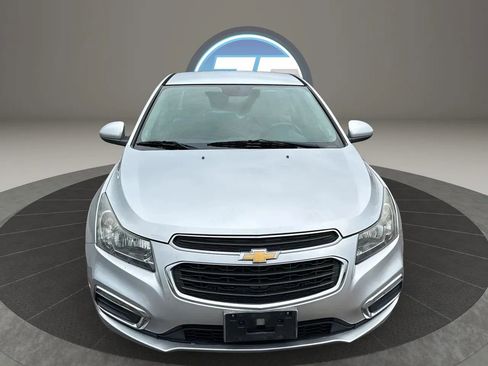 Used 2015 Chevrolet Cruze LT FWD image 20