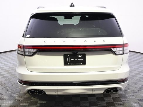 New 2026 Lincoln Aviator Reserve image 5