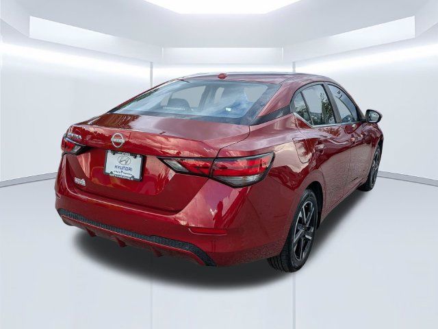 Used 2025 Nissan Sentra SV FWD image 4