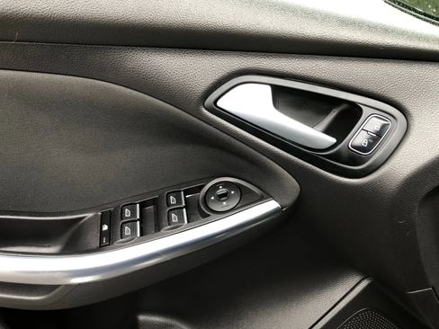 Used 2015 Ford Focus ST w/ Equipment Group 402A image 24