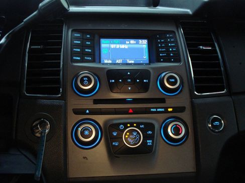 Used 2013 Ford Taurus Police Interceptor AWD w/ Ready For The Road Pkg image 23