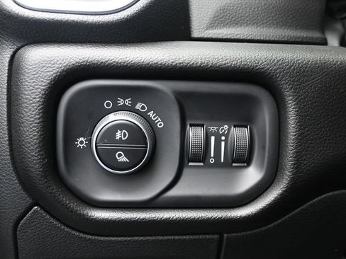 Used 2025 RAM 1500 Big Horn AWD/4WD image 16