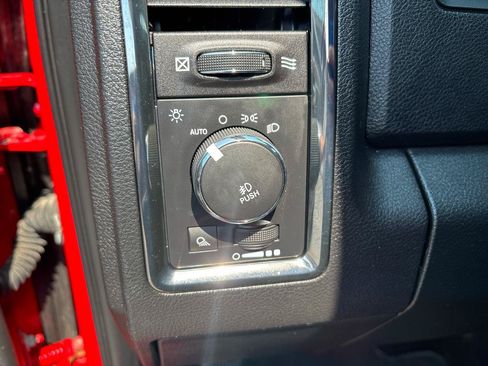 Used 2016 RAM 1500 Sport AWD/4WD image 16