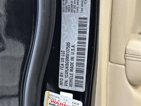 Used 2021 Jeep Grand Cherokee L Limited image 32