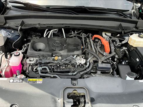 Used 2024 Toyota Grand Highlander AWD Hybrid image 32