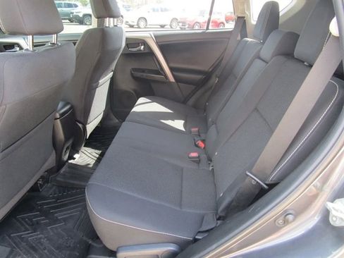 Used 2018 Toyota RAV4 Adventure AWD/4WD image 12