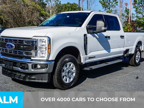 Used 2023 Ford F250 XLT image 3