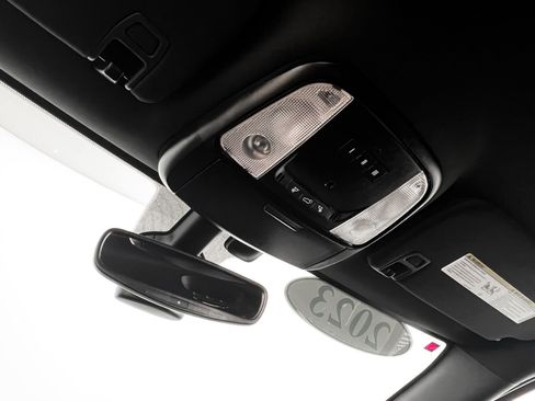 Used 2023 Dodge Durango GT image 29