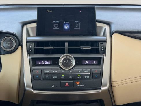 Used 2015 Lexus NX 200t FWD image 16
