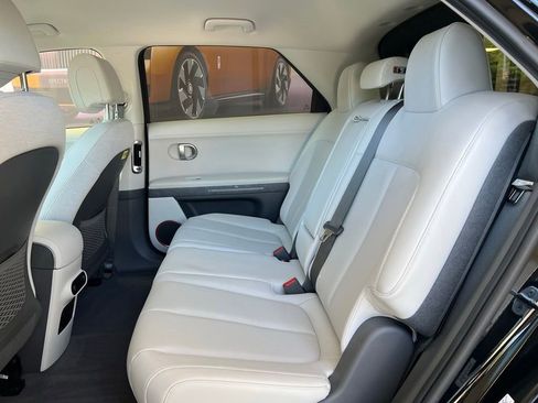 Used 2023 Hyundai Ioniq 5 SEL AWD/4WD image 9