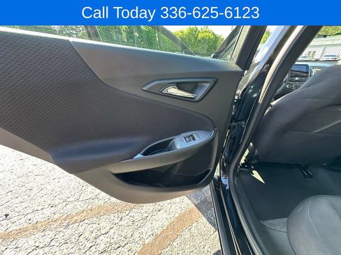 Used 2024 Chevrolet Malibu LT FWD image 21