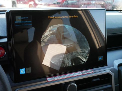 Certified 2025 Toyota 4Runner TRD Off-Road Premium image 34