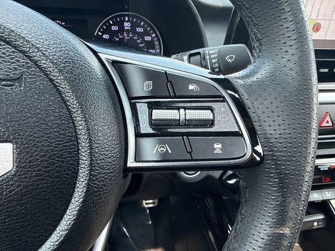 Used 2023 Kia Forte GT-Line w/ GT-Line Premium Package FWD image 21