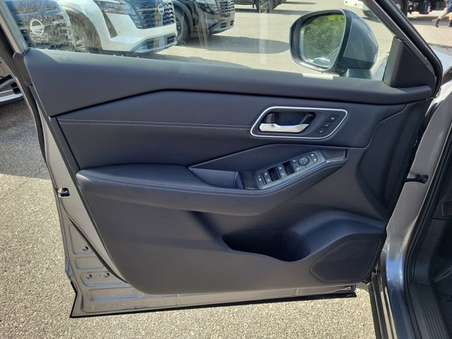 New 2026 Nissan Rogue Platinum w/ Platinum Premium Package AWD/4WD image 15