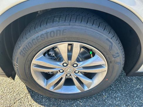 New 2026 Acura MDX SH-AWD image 10