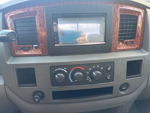 Used 2006 Dodge Ram 2500 Truck SLT w/ Quad Cab Big Horn Value Group image 13