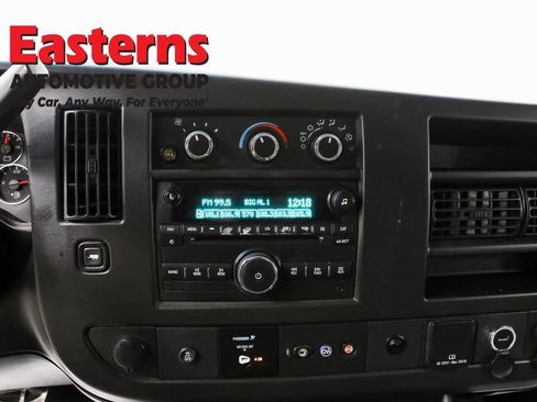 Used 2018 Chevrolet Express 2500 w/ Enhanced Convenience Package image 12