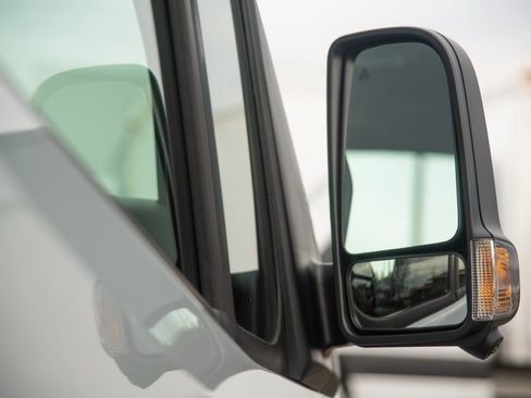 New 2025 Mercedes-Benz Sprinter 2500 image 11