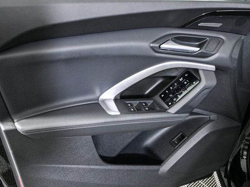 New 2025 Audi Q5 Premium Plus w/ Premium Plus image 6