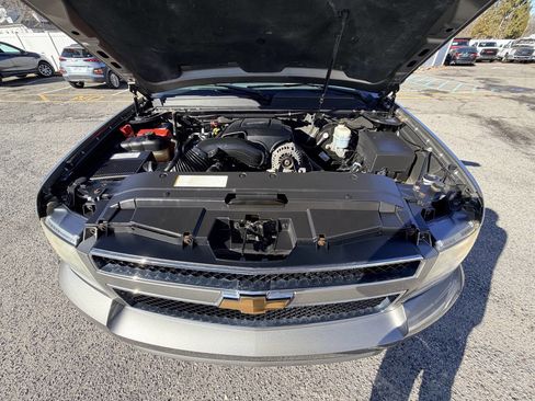 Used 2007 Chevrolet Suburban LT w/ LT Preferred Equipment Group image 33