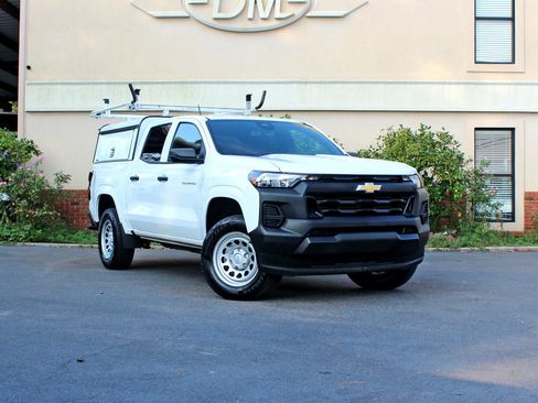 Used 2024 Chevrolet Colorado W/T w/ WT Convenience Package II image 3
