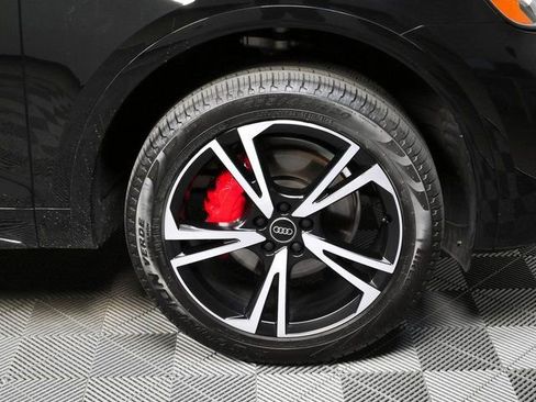 Used 2025 Audi Q5 2.0T Premium Plus AWD/4WD image 39