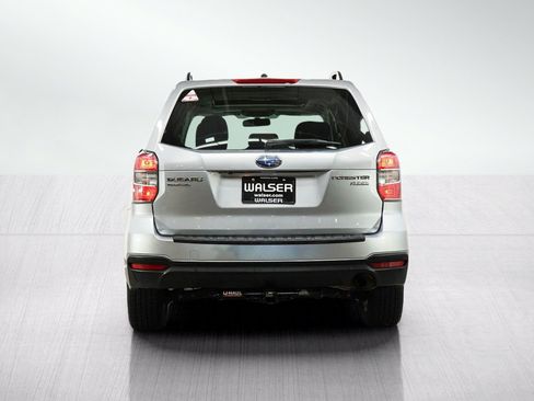 Used 2015 Subaru Forester 2.5i Premium w/ All-Weather Package AWD/4WD image 4