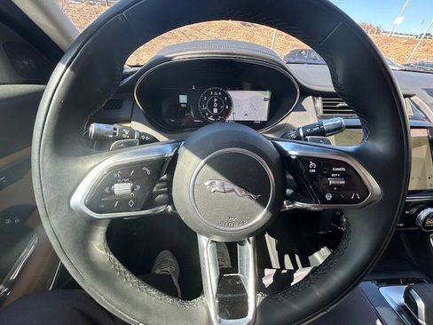 Certified 2021 Jaguar E-PACE SE image 20