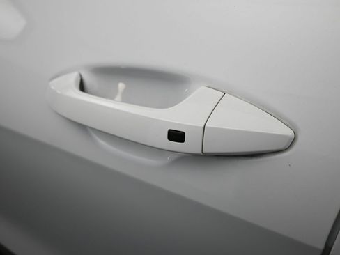 Used 2024 Kia Sportage EX image 35