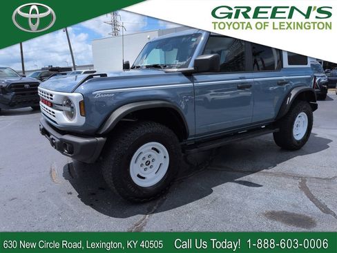 Used 2023 Ford Bronco Heritage Edition AWD/4WD image 1