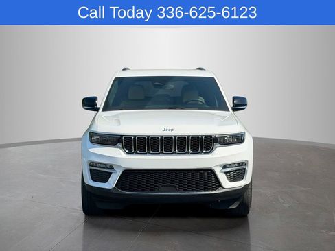Used 2023 Jeep Grand Cherokee Limited AWD/4WD image 8