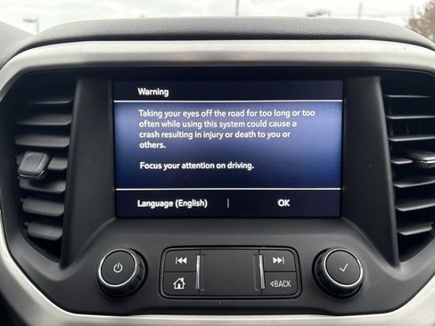 Used 2020 GMC Acadia SLE w/ Driver Convenience Package image 28