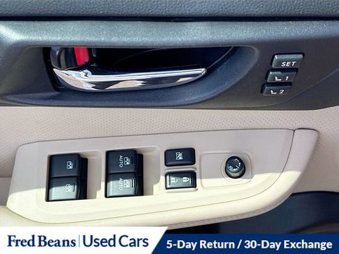 Used 2017 Subaru Outback 2.5i Limited image 8