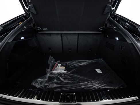 New 2026 Porsche Cayenne S image 25