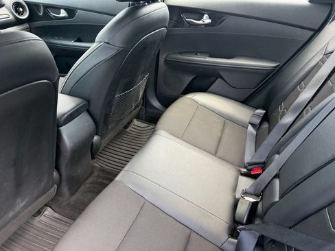 Used 2021 Kia Forte GT-Line w/ GT-Line Premium Package FWD image 15