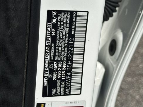 Used 2017 Mercedes-Benz C 300 Sedan image 35