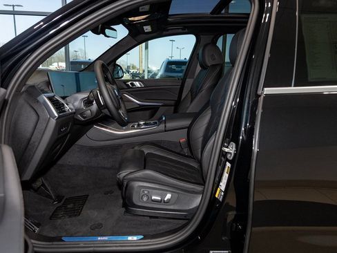 New 2026 BMW X5 xDrive50e AWD/4WD image 19
