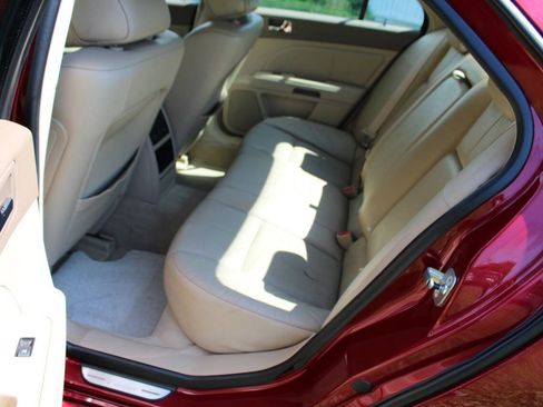 Used 2005 Cadillac STS w/ Preferred Equipment Group RWD image 29