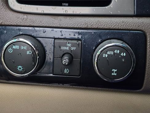 Used 2013 Chevrolet Silverado 1500 LTZ w/ Max Trailering Pack image 30