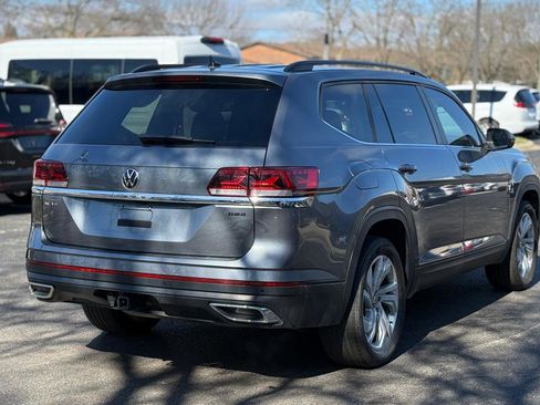 Used 2023 Volkswagen Atlas SE image 7