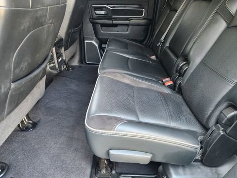 Used 2022 RAM 2500 Laramie AWD/4WD image 25