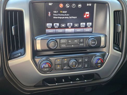 Used 2016 GMC Sierra 1500 SLE w/ SLE Value Package AWD/4WD image 31