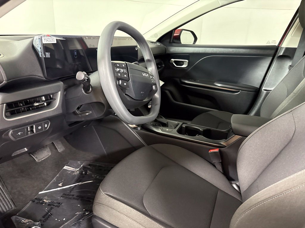 New 2026 Kia K4 FWD image 22