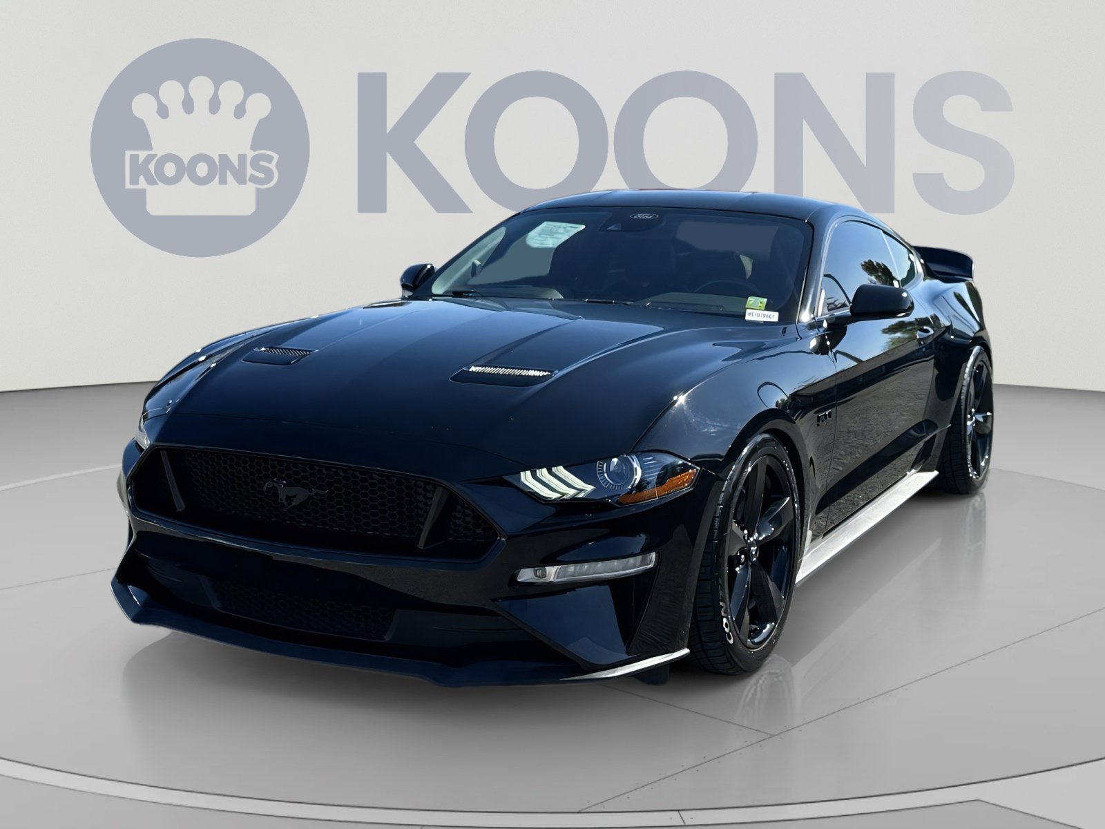 Used 2021 Ford Mustang GT Premium w/ Black Accent Package RWD image 1