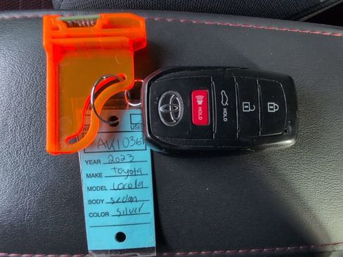 Used 2023 Toyota Corolla SE image 11