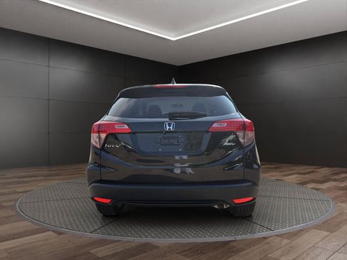 Used 2016 Honda HR-V EX image 7