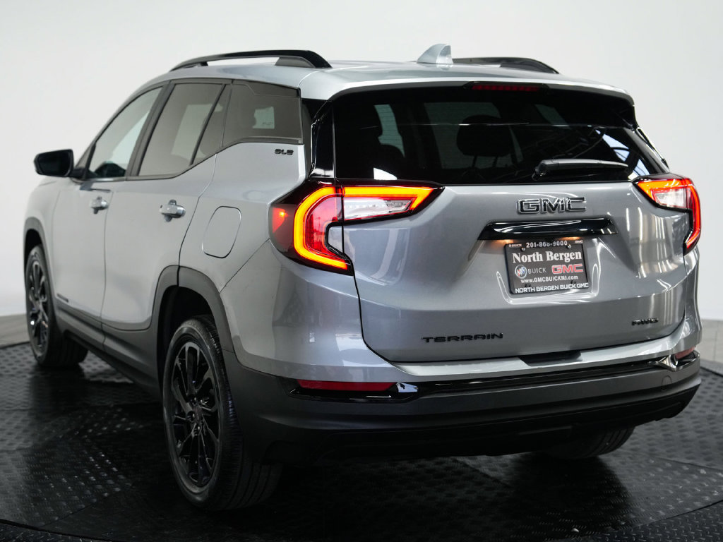 Used 2023 GMC Terrain SLE w/ Driver Convenience Package AWD/4WD image 6
