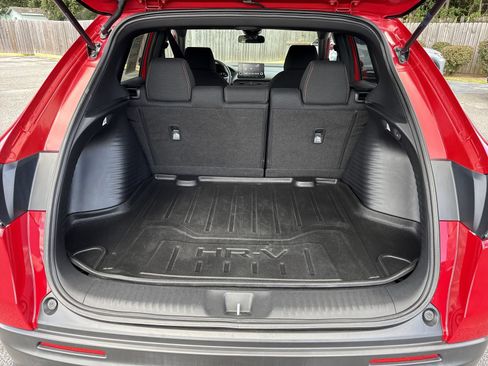 Used 2025 Honda HR-V Sport image 28