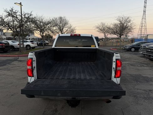 Used 2017 GMC Sierra 2500 SLE image 38