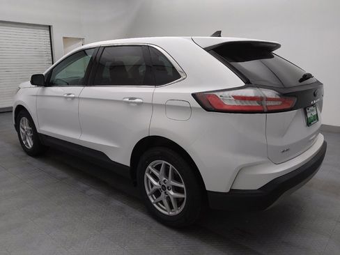 Used 2023 Ford Edge SEL image 3